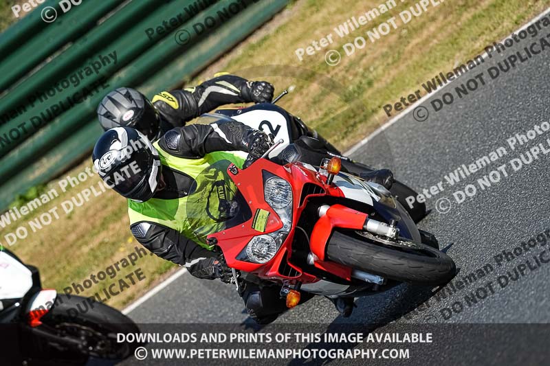 enduro digital images;event digital images;eventdigitalimages;mallory park;mallory park photographs;mallory park trackday;mallory park trackday photographs;no limits trackdays;peter wileman photography;racing digital images;trackday digital images;trackday photos